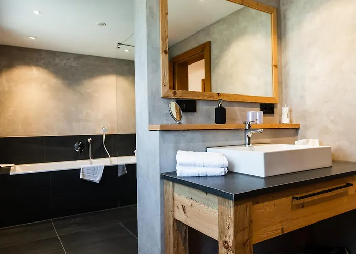 Haus Alpspitzchalet 32 Hébergement de vacances *