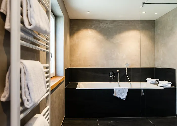 Haus Alpspitzchalet 32 Hébergement de vacances Garmisch-Partenkirchen