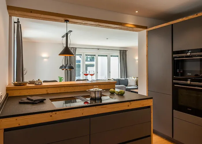 Haus Alpspitzchalet 32 *